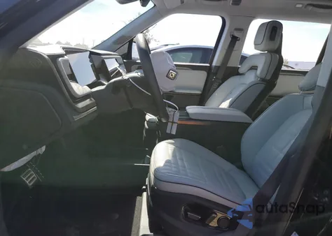 2025 Rivian R1S Premium из США, поврежденный, VIN 7PDSGCBP4SN060314